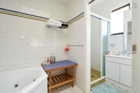 Cottages For Two - Phillip Island Accommodation 13