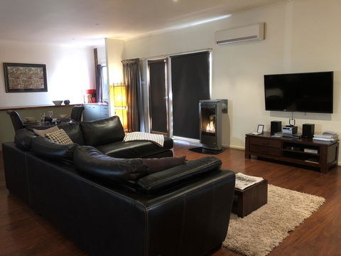 Minni Gums - Phillip Island Accommodation 13