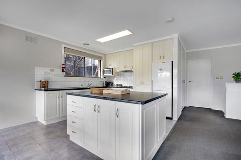 Hybiscus Waterfront Apartments - Phillip Island Accommodation 5