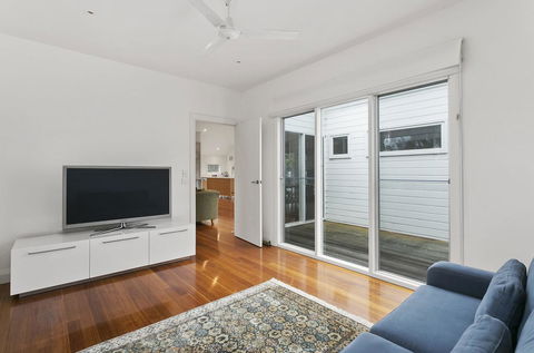Perfect Blairgowrie Beach House - Phillip Island Accommodation 10