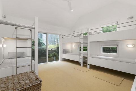 Perfect Blairgowrie Beach House - Phillip Island Accommodation 13