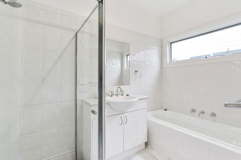 Perfect Blairgowrie Beach House - Phillip Island Accommodation 14