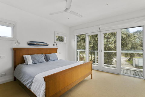 Perfect Blairgowrie Beach House - Phillip Island Accommodation 11