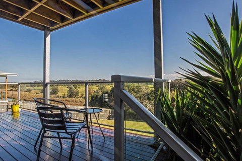 Saltwater Breeze Retreat - Phillip Island Accommodation 27