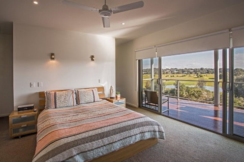 Saltwater Breeze Retreat - Phillip Island Accommodation 15