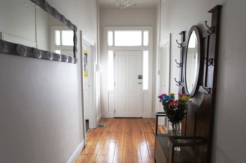Montabella - Phillip Island Accommodation 8