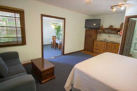 Debbie\'s Place - Phillip Island Accommodation 42