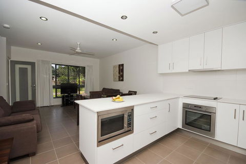 Woodville Beach Townhouse 6 - Phillip Island Accommodation 4