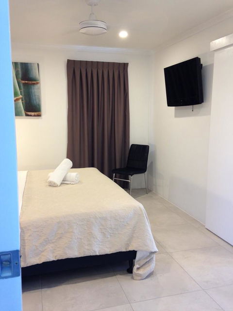 Chez Noosa Resort Motel - Phillip Island Accommodation 12