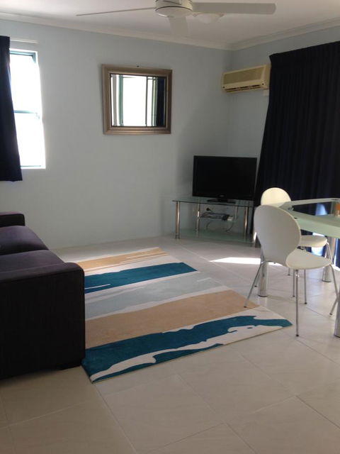 Chez Noosa Resort Motel - Phillip Island Accommodation 23