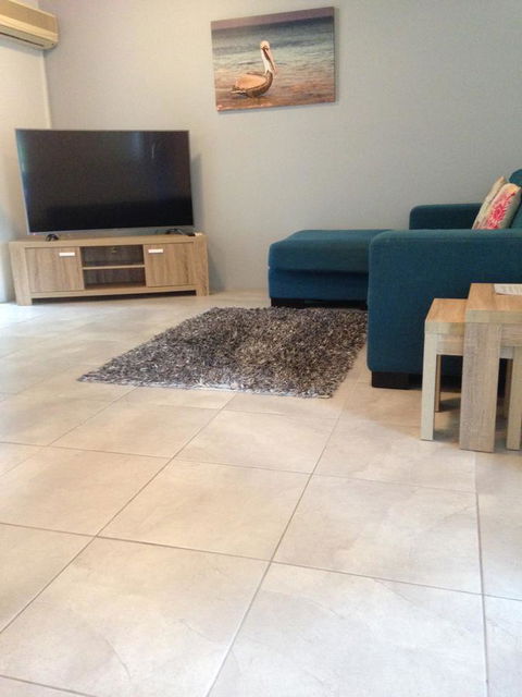 Chez Noosa Resort Motel - Phillip Island Accommodation 36