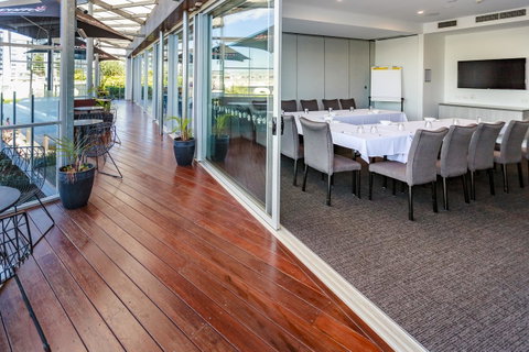 Mercure Sunshine Coast Kawana Waters - Phillip Island Accommodation 3