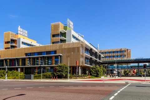 Mercure Sunshine Coast Kawana Waters - Phillip Island Accommodation 1