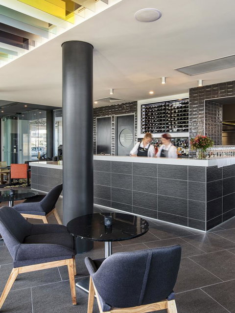 Mercure Sunshine Coast Kawana Waters - Phillip Island Accommodation 28