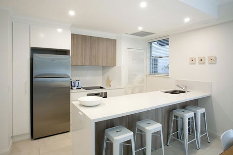 Emerald Noosa - Phillip Island Accommodation 26