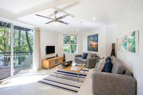 Emerald Noosa - Phillip Island Accommodation 24