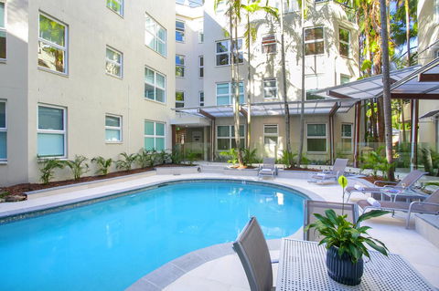 Emerald Noosa - Phillip Island Accommodation 3