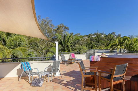 Emerald Noosa - Phillip Island Accommodation 18