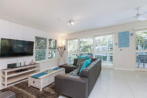 Emerald Noosa - Phillip Island Accommodation 15