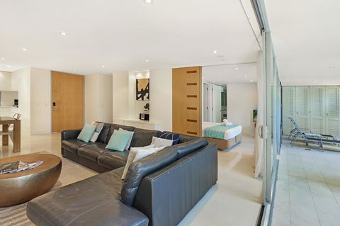 The Rise Noosa - Phillip Island Accommodation 18