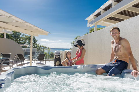 The Cove Noosa - Phillip Island Accommodation 25