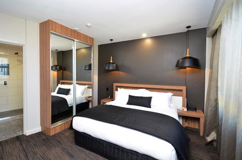 Hotel Grand Chancellor Townsville - Phillip Island Accommodation 3