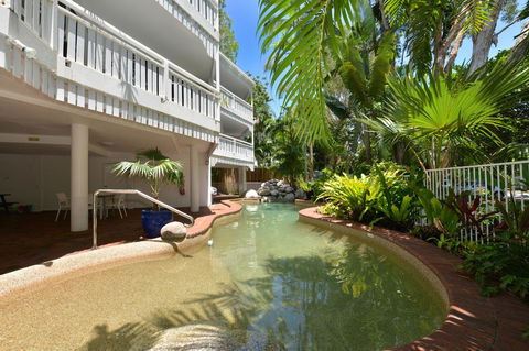 The White House Port Douglas - Phillip Island Accommodation 20