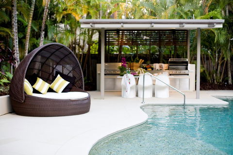 Noosa Tropicana - Phillip Island Accommodation 0