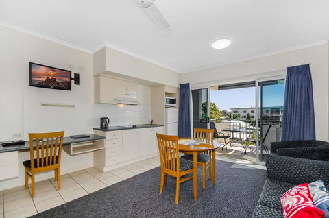 Madison Ocean Breeze Apartments - Phillip Island Accommodation 12
