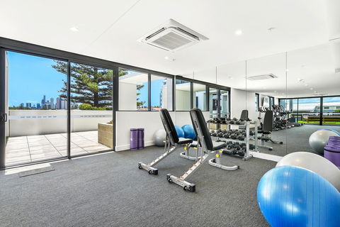 Qube Broadbeach - Phillip Island Accommodation 32