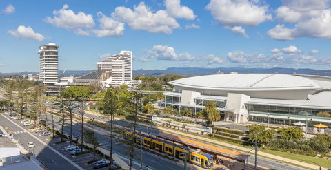 Qube Broadbeach - Phillip Island Accommodation 9