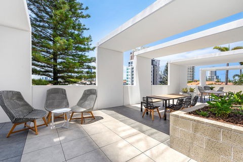 Qube Broadbeach - Phillip Island Accommodation 20