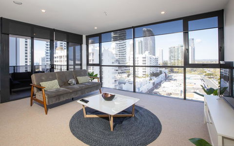 Qube Broadbeach - Phillip Island Accommodation 14