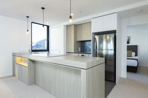 Qube Broadbeach - Phillip Island Accommodation 38