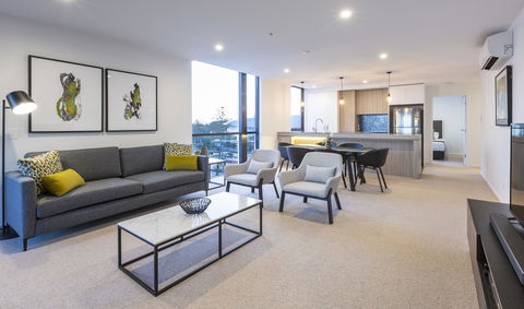 Qube Broadbeach - Phillip Island Accommodation 37