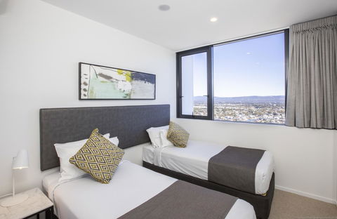 Qube Broadbeach - Phillip Island Accommodation 2