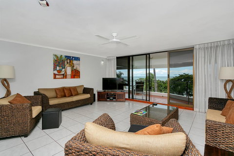 Roydon Beachfront Apartments - Phillip Island Accommodation 4