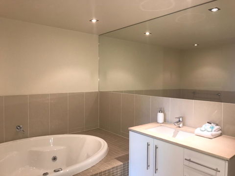 Proximity Waterfront Apartments - Phillip Island Accommodation 12