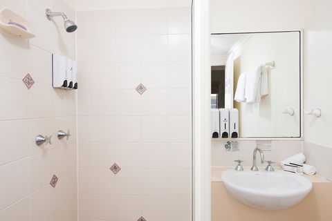 Park Regis Anchorage - Phillip Island Accommodation 9