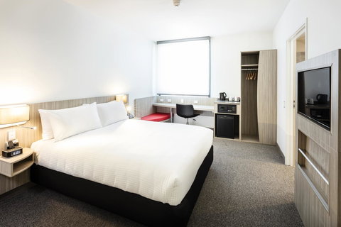 Ibis Mackay - Phillip Island Accommodation 2