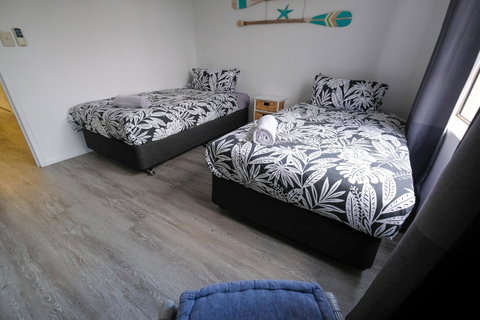 Sanctuary Beach Retreat - Phillip Island Accommodation 2