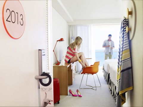 QT Gold Coast - Phillip Island Accommodation 38