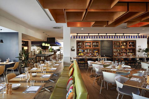 QT Gold Coast - Phillip Island Accommodation 13