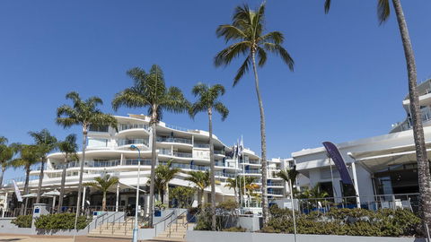 Oaks Hervey Bay Resort And Spa - Phillip Island Accommodation 28