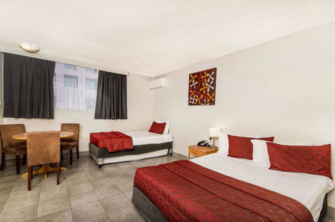 The Robert Towns - Phillip Island Accommodation 21