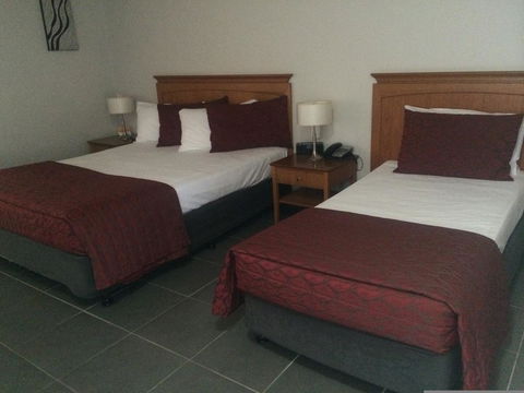 The Robert Towns - Phillip Island Accommodation 23