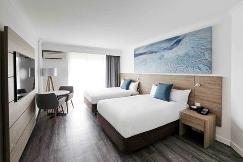 Novotel Cairns Oasis Resort - Phillip Island Accommodation 17