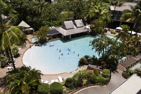 Novotel Cairns Oasis Resort - Phillip Island Accommodation 37