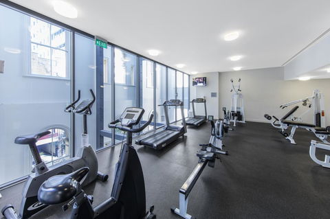 Oaks Brisbane On Charlotte Suites - Phillip Island Accommodation 5