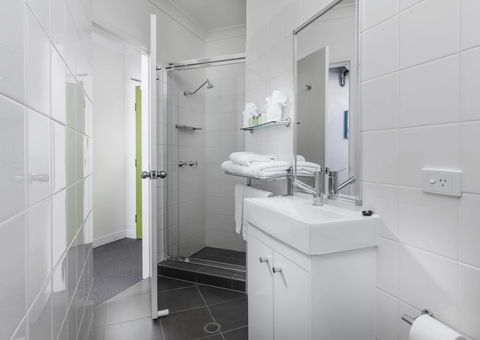 George Williams Hotel - Phillip Island Accommodation 34